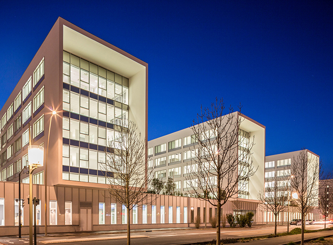 Photographie Bâtiment Façade Nuit Safran Design Toulouse Architecture