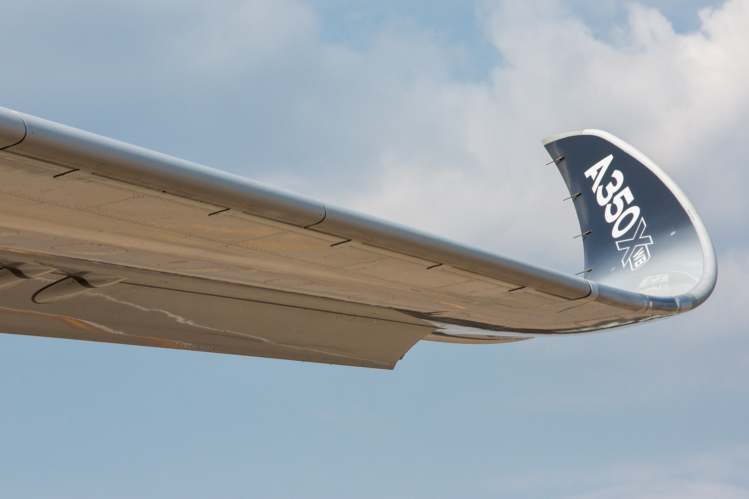 Logo de l'A350Xwb en bout d'aile