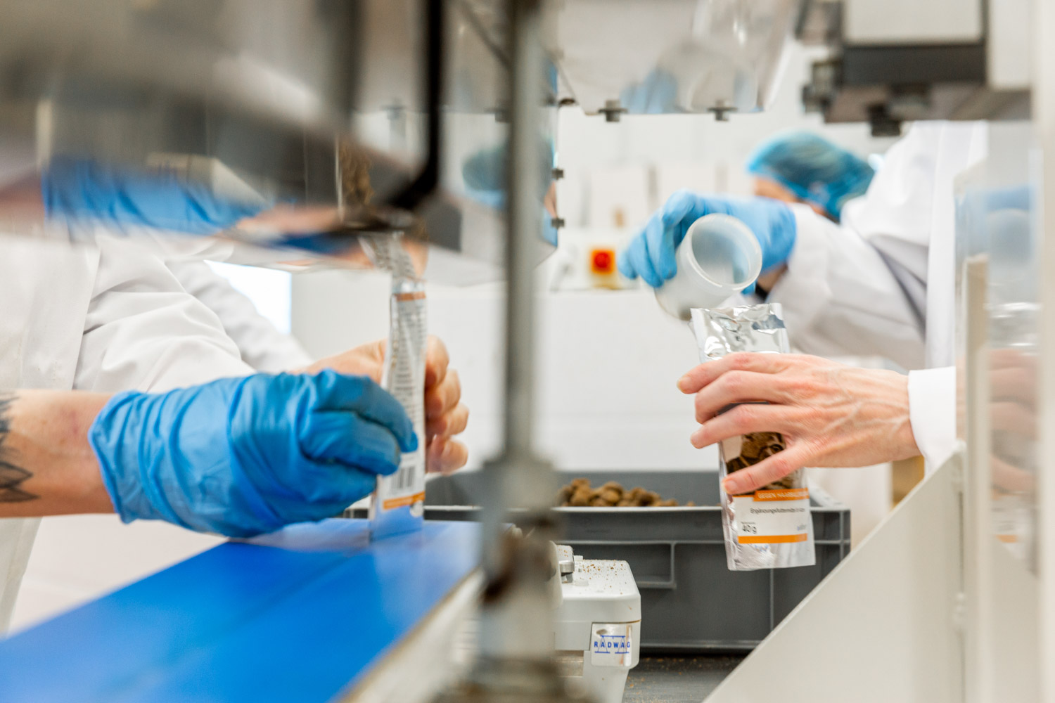 Mise en sachet dans une industrie spécialisée