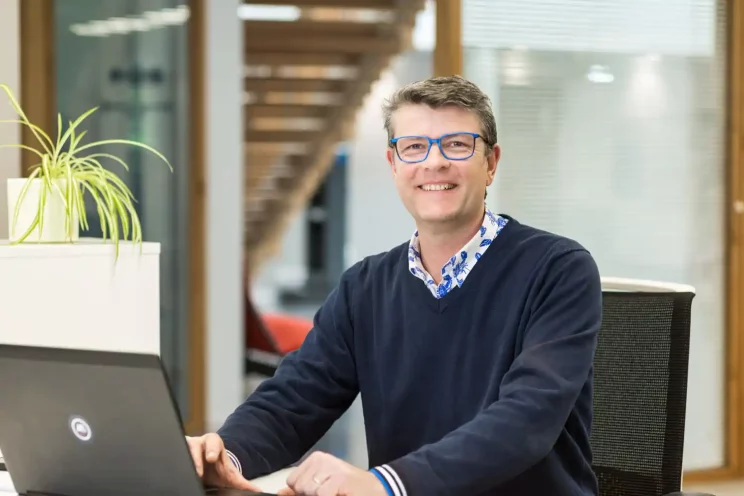 Photographe portrait corporate Toulouse collaborateurs trombinoscope entreprise